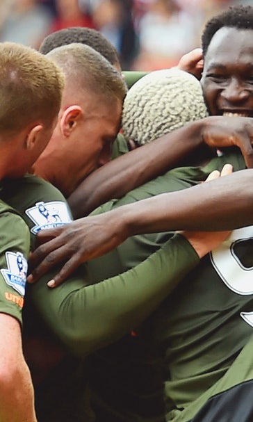 Lukaku double and Barkley strike seal Everton win at Southampton